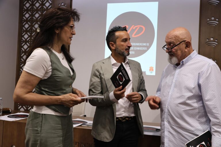 320 obras de teatro presentadas al IV Certamen Iberoamericano de Dramaturgia ‘Carlos Schwaderer’ demuestran que “se está hablando de Castuera”