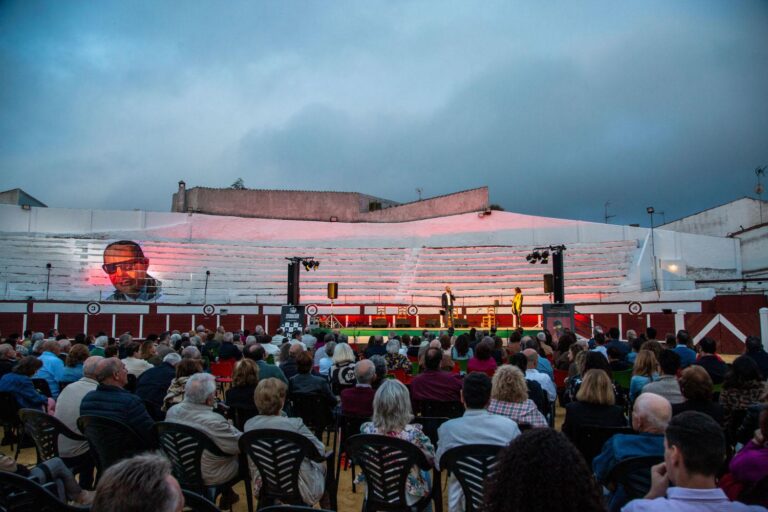 La Diputación de Badajoz lleva el Festival Porrina hasta la plaza de toros de Cabeza la Vaca