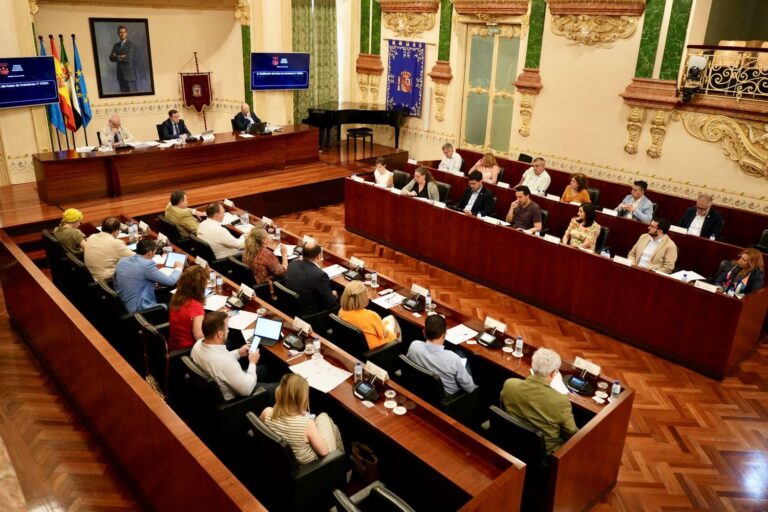 La comisión informativa determina el “riguroso cumplimiento de la legalidad” en los procedimientos y expedientes relativos al programa ‘Ópera Joven’