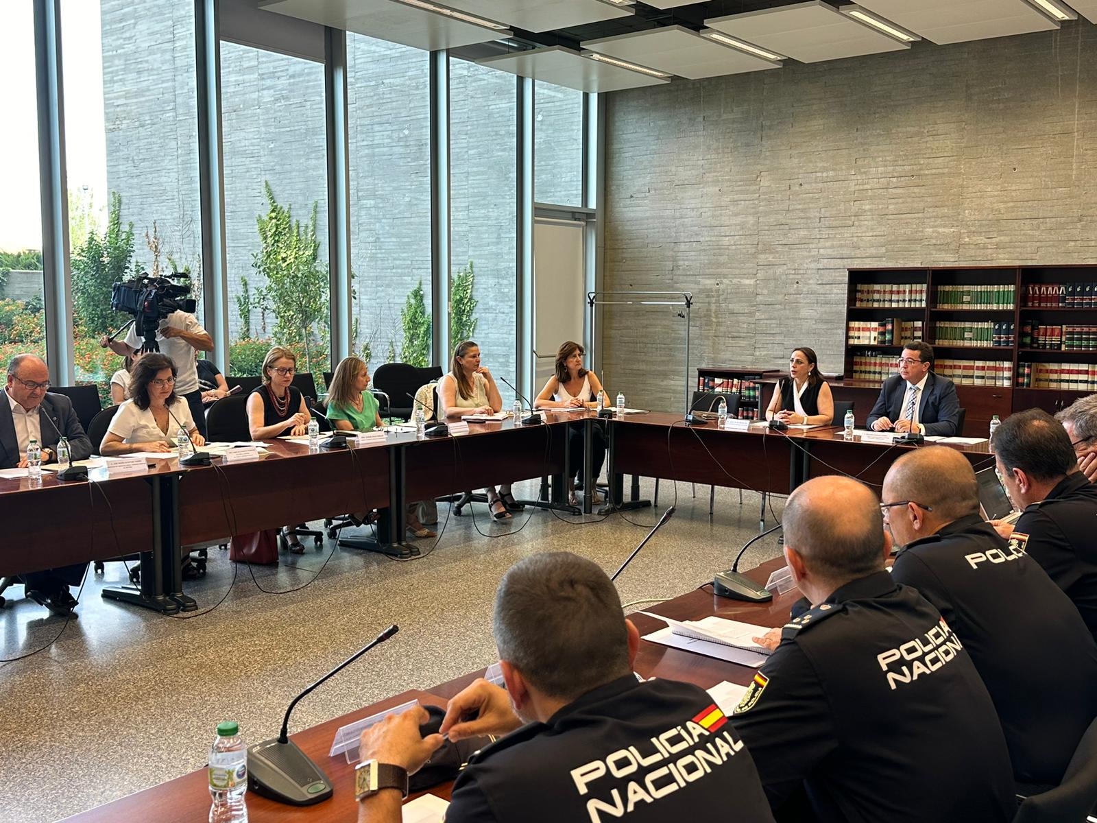 El 112 de Extremadura coordinará la atención a las víctimas de violencia sexual con los nuevos Centros de Crisis 24 Horas