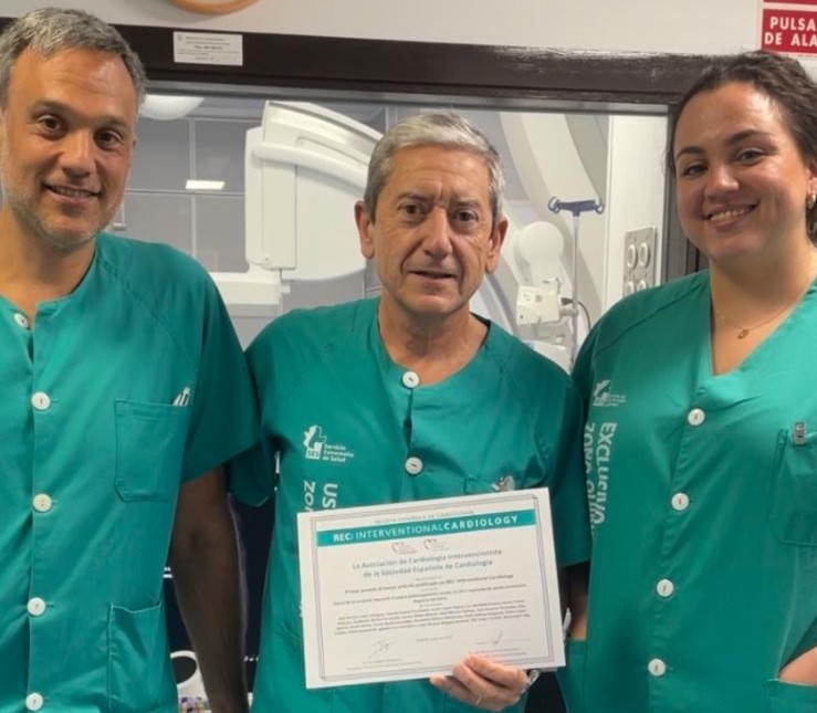 La Sociedad Española de Cardiología premia a José Ramón López-Mínguez por su contribución a la cardiología intervencionista
