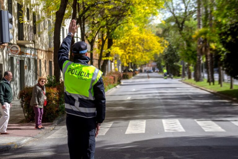 La Consejería de Presidencia, Interior y Diálogo Social destina 110.000 euros para la adquisición de equipamiento para la Policía Local de Extremadura