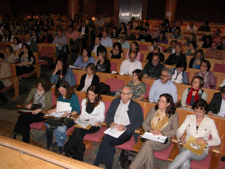 Educación destina 67.500 euros a ayudas para la participación en actividades de formación del profesorado