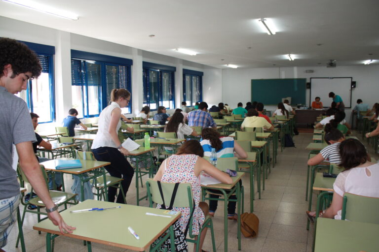 Educación concede los Premios Extraordinarios de Educación Primaria y de Bachillerato a 18 alumnos