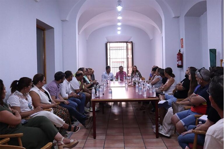 Segunda reunión de los municipios del entorno Mérida – Don Benito para continuar evaluando el acceso a Fondos Europeos de Desarrollo Regional