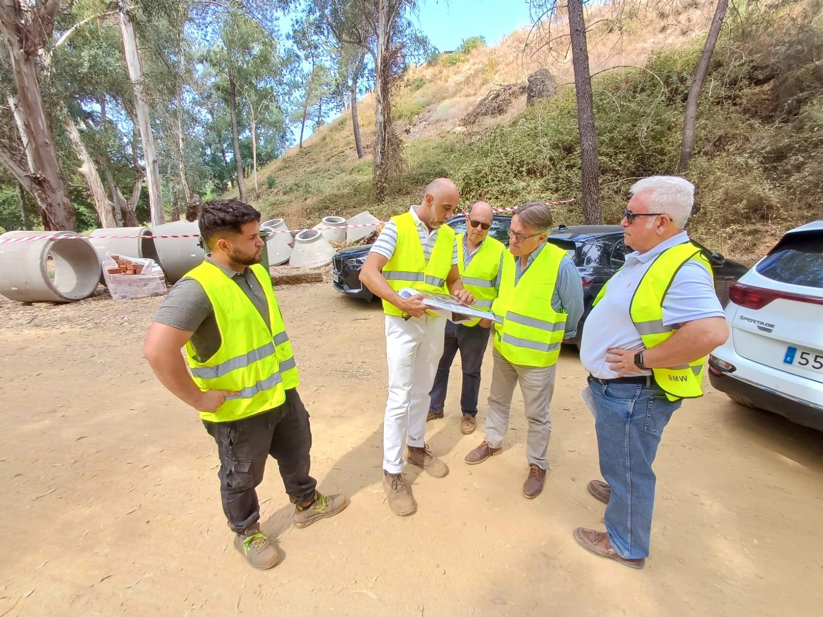 La Junta invierte más de 6 millones de euros en la construcción de 2 complejas obras hidráulicas para depurar las aguas de Cañamero y Castañar de Ibor