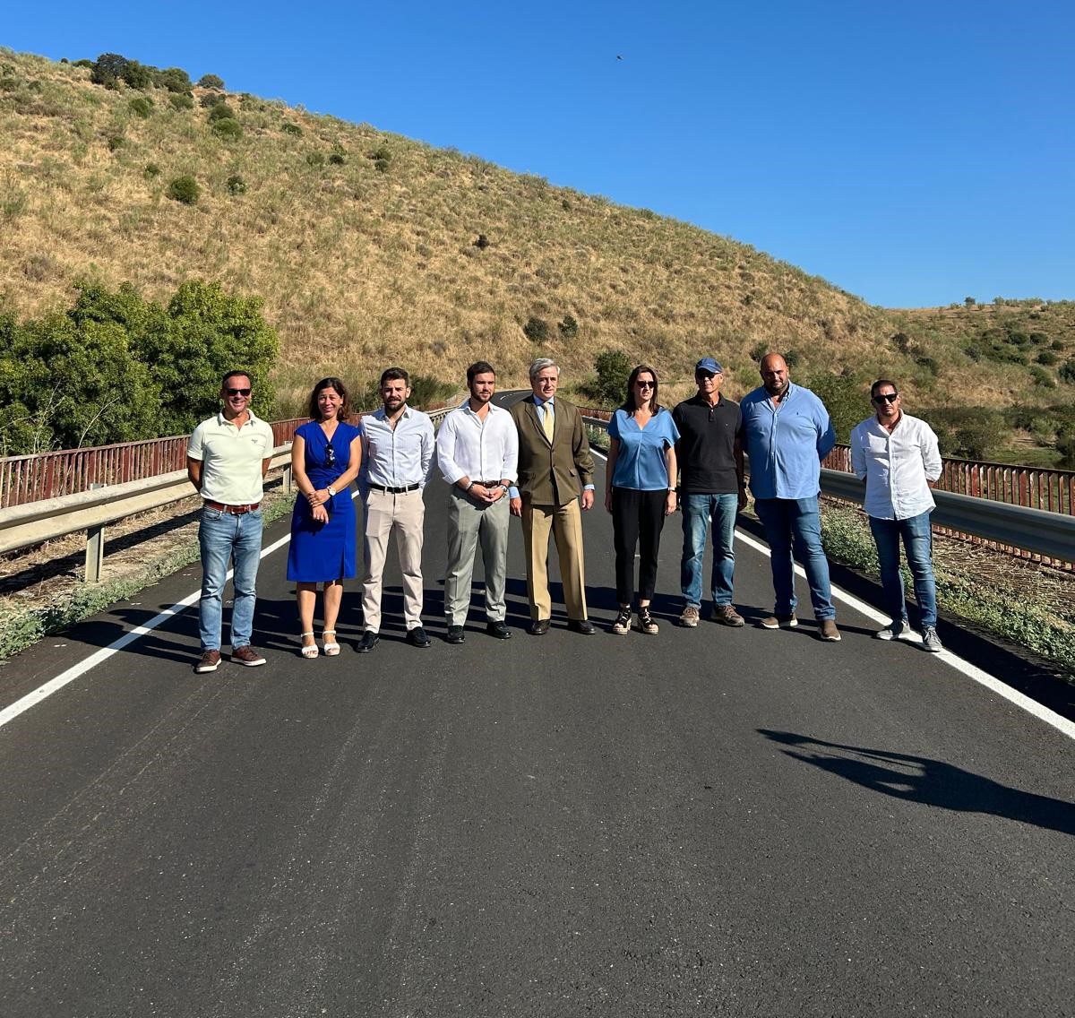 La Junta de Extremadura mejora el camino Jerez de los Caballeros-Encinasola con una inversión de un millón de euros