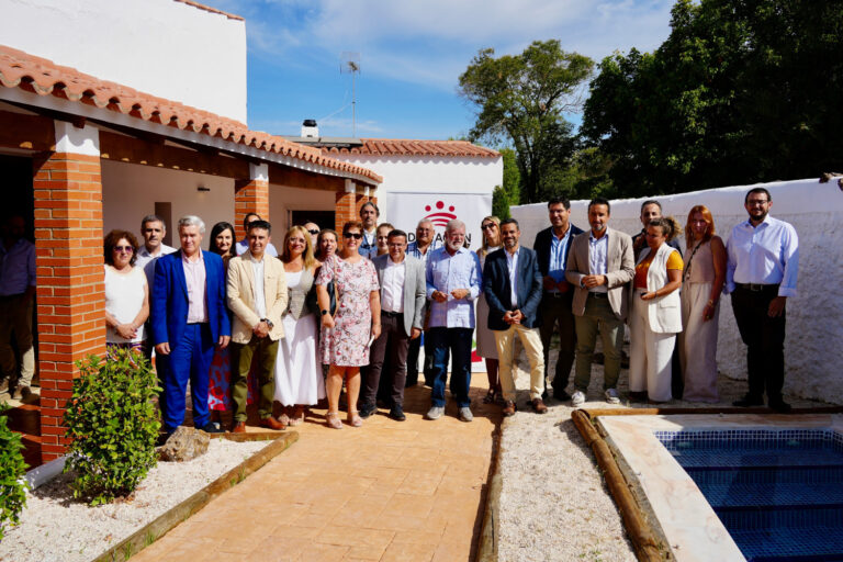 El primer establecimiento de la red de alojamientos rurales de la Diputación se estrenará en la pedanía de Santo Domingo de Guzmán