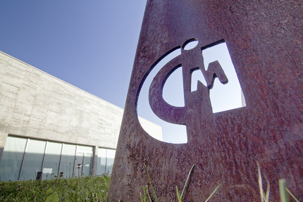 El CCMIJU convoca un puesto de trabajo de Técnico Avanzado Anestesista-Veterinario y otro de Técnico Intermedio de Programación