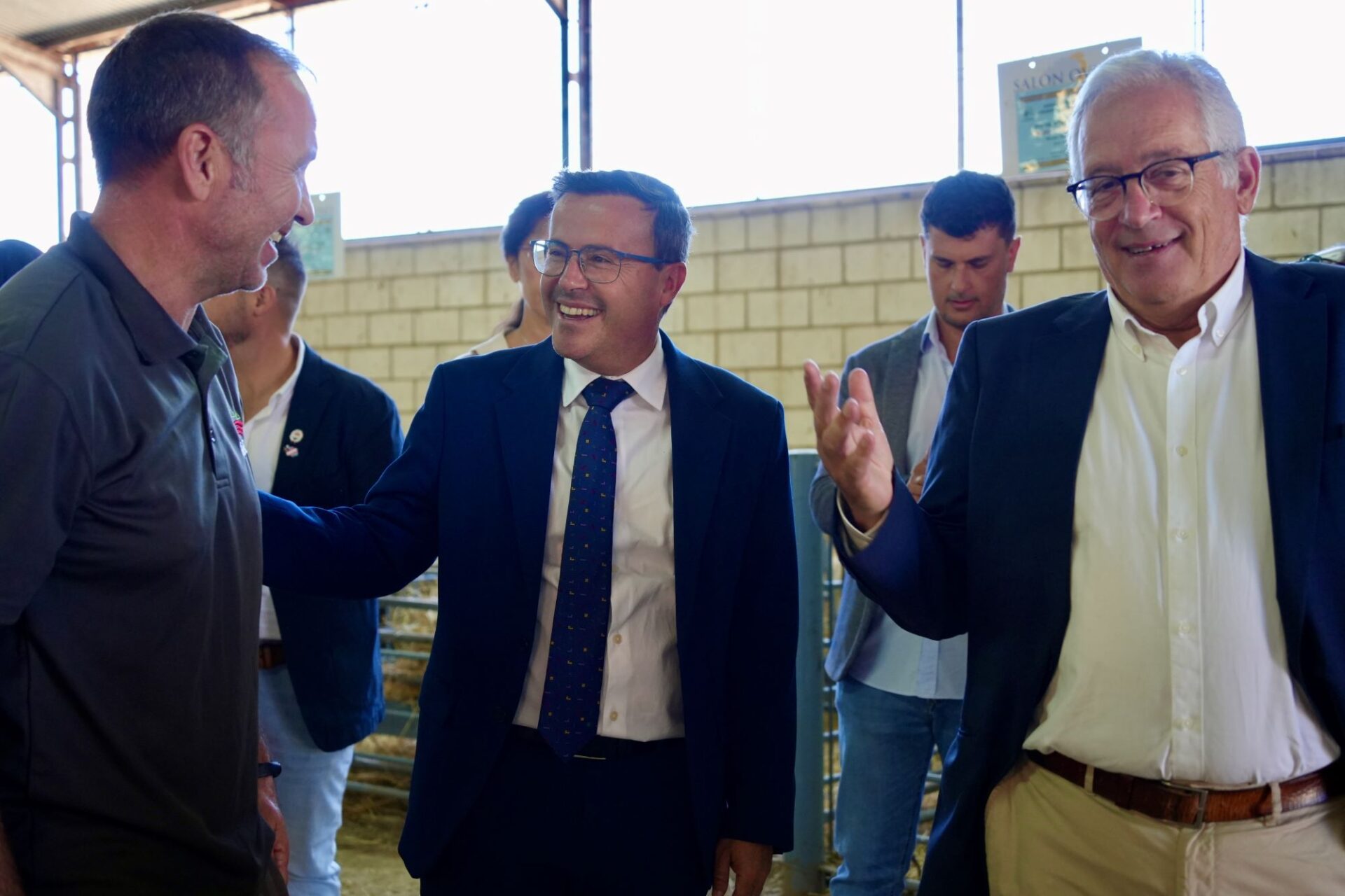 Miguel Ángel Gallardo destaca en la apertura del Salón Ovino de Castuera la “valentía” del sector y su capacidad de adaptación