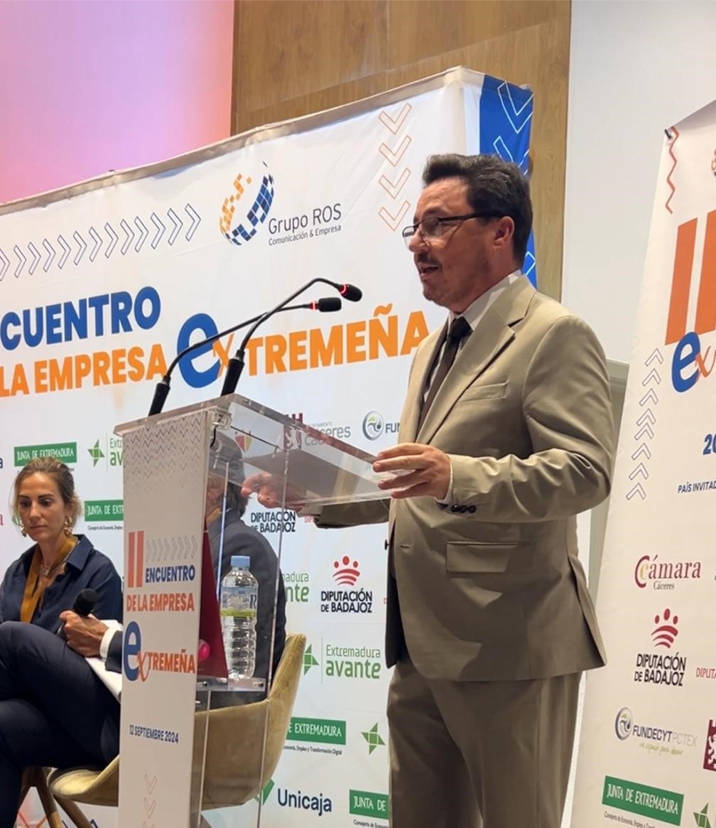 Santamaría ofrece en el II Encuentro de la Empresa Extremeña “políticas desde la escucha” para lograr una Extremadura atractiva para invertir y vivir