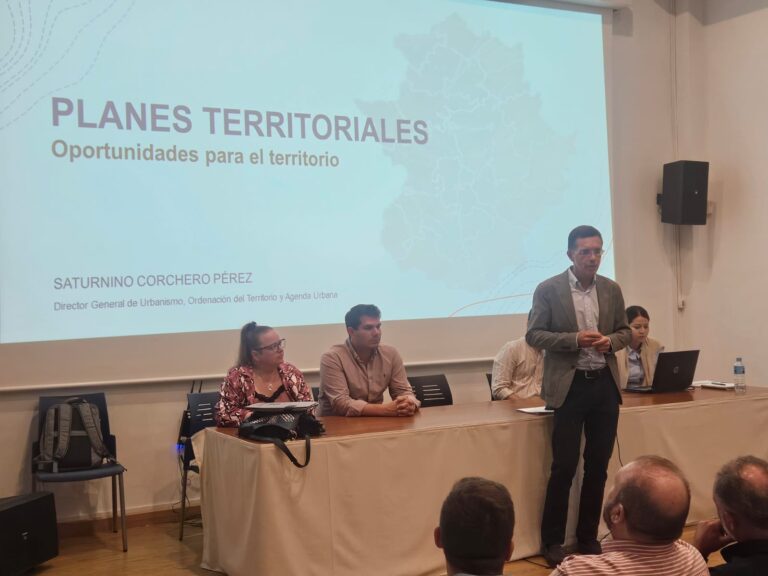 Presentado el Plan Territorial de La Campiña que afecta a 21 municipios con ayudas de hasta 75.000 euros para redactar planes de urbanismo