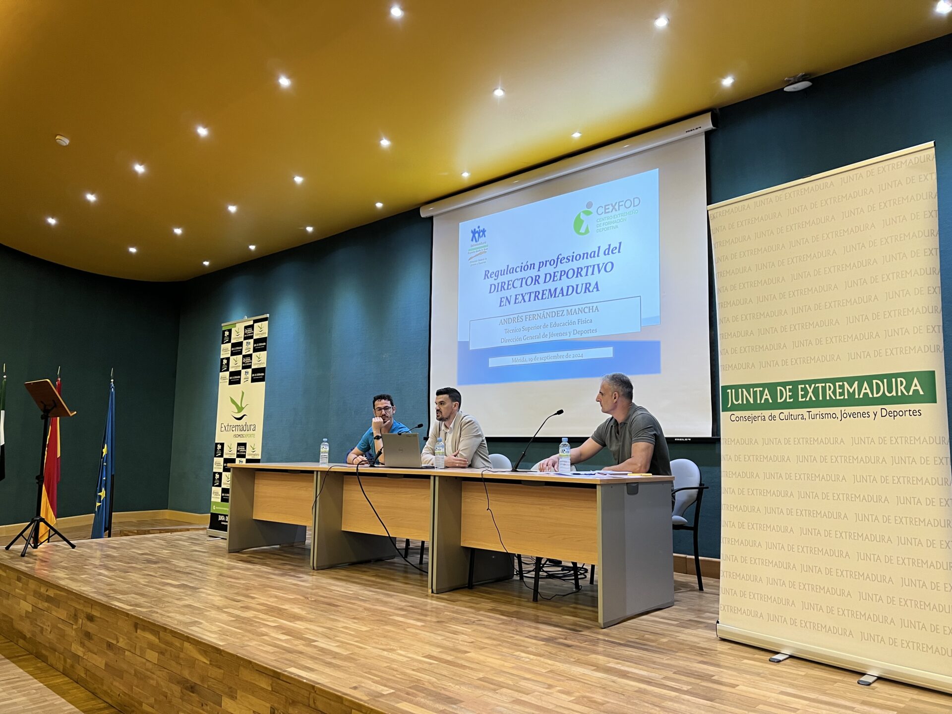 Más de un centenar de personas participa en una jornada de formación sobre autorizaciones administrativas para eventos deportivos en espacios naturales de Extremadura