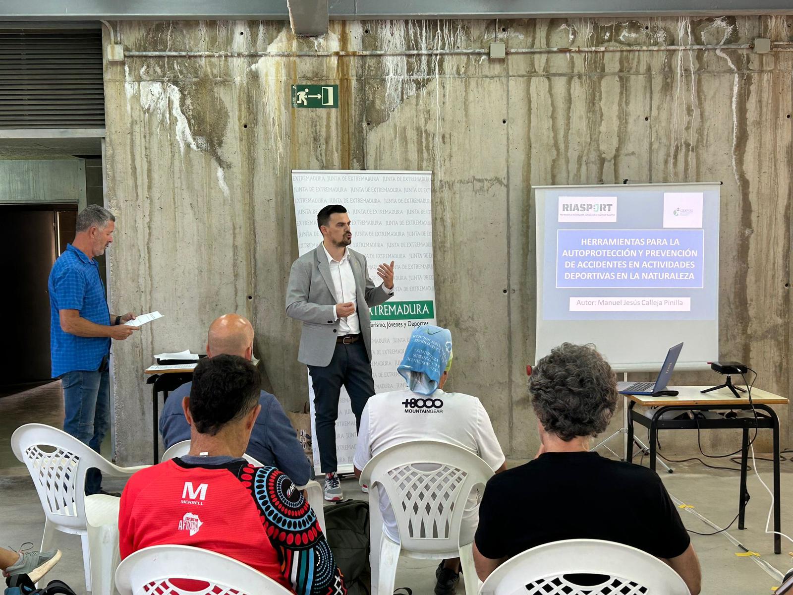 La Junta ofrece a través del CEXFOD un nuevo curso de autoprotección en actividades deportivas en la naturaleza
