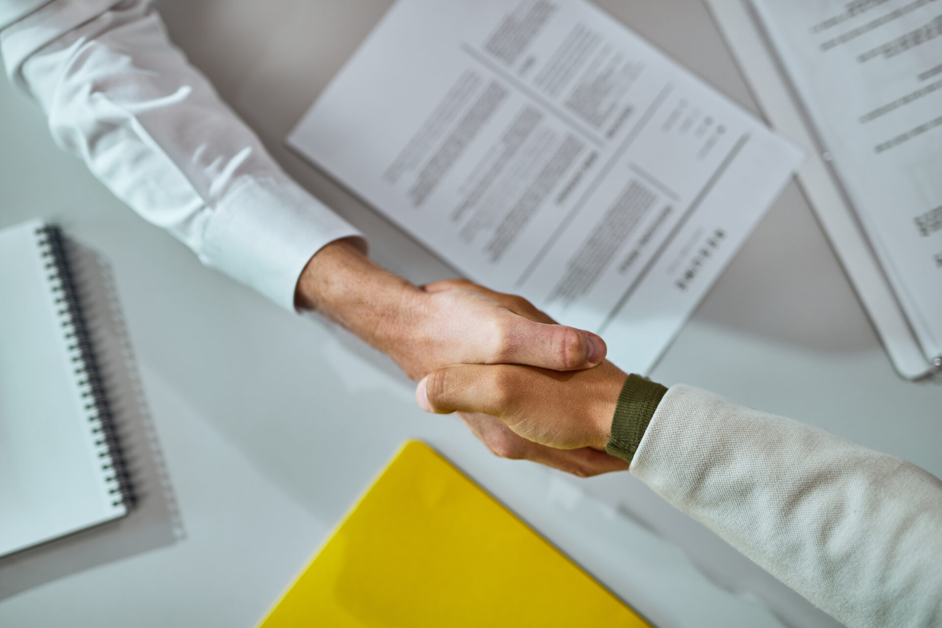 La Junta de Extremadura publica las ayudas para que las empresas contraten a las personas participantes del programa ‘Escala’