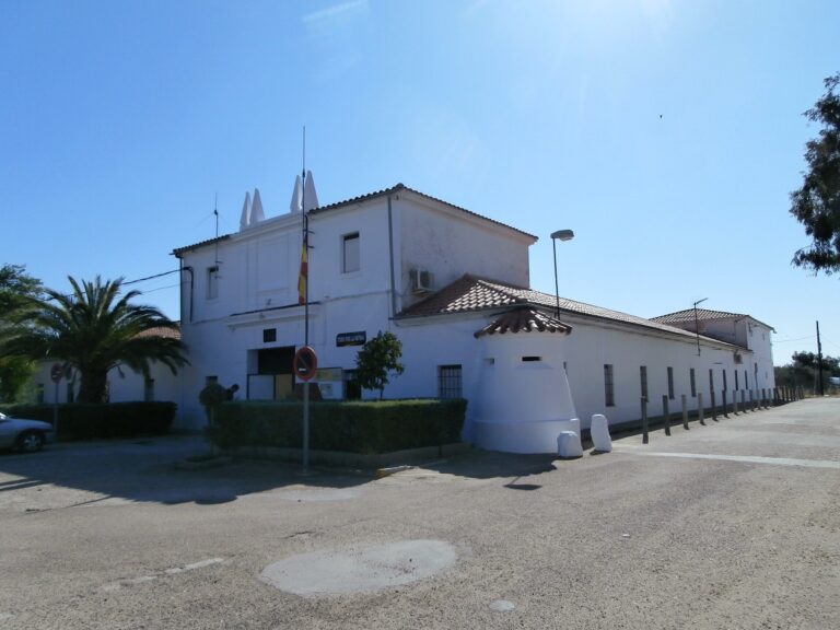 Diputación de Badajoz licita por más de 98.000 € la conservación y mantenimiento del acuartelamiento de Granja de Torrehermosa