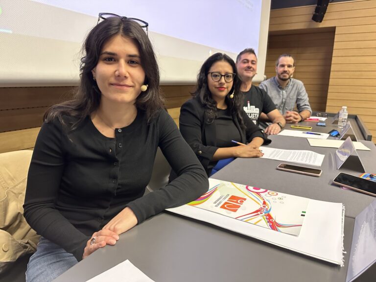 La directora general del IJEX expone en Gijón las medidas de la Junta de Extremadura para facilitar el acceso joven a la vivienda