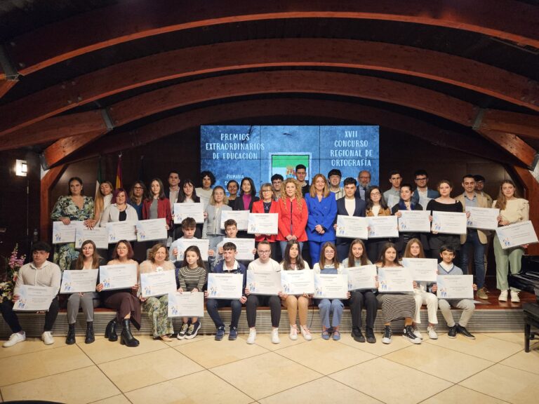Educación concede los Premios Extraordinarios de Educación Secundaria Obligatoria del curso 2023/24 a un total de seis alumnos