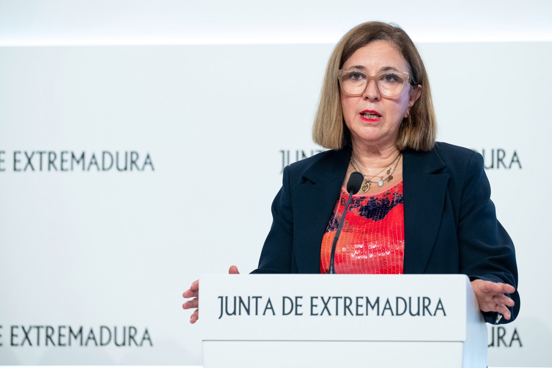 La Junta abona este miércoles más de 168,6 millones de euros del anticipo de la PAC a casi 34.000 agricultores y ganaderos extremeños