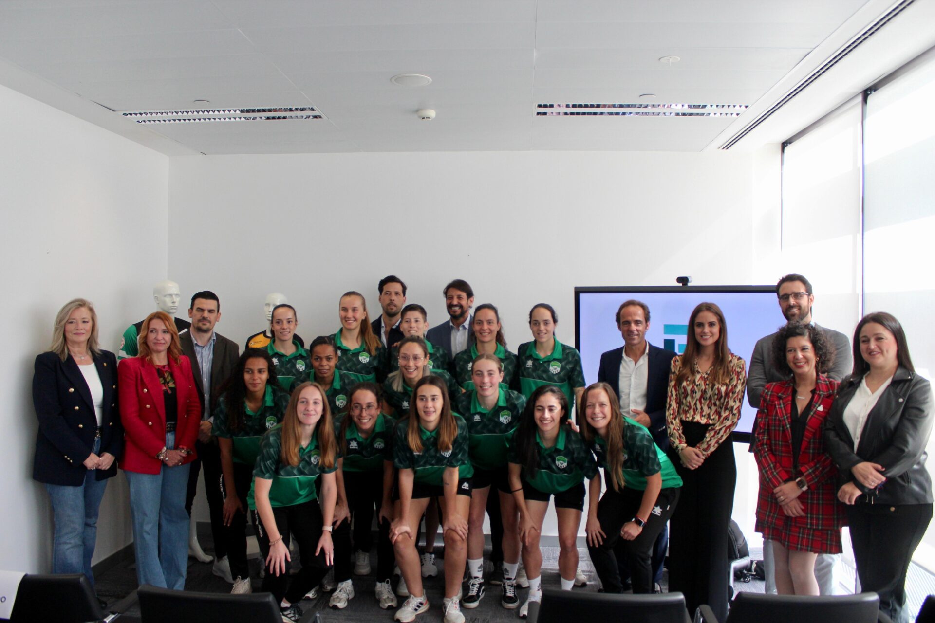 Santiago Amaro defiende el papel de la Junta de Extremadura en la defensa de la igualdad en el deporte en la presentación del Sport Extremadura 2024