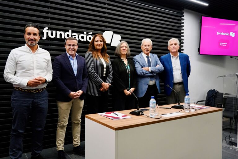 Diputación de Badajoz y Fundación CB firman un convenio para brindar oportunidades a los músicos de los dos conservatorios