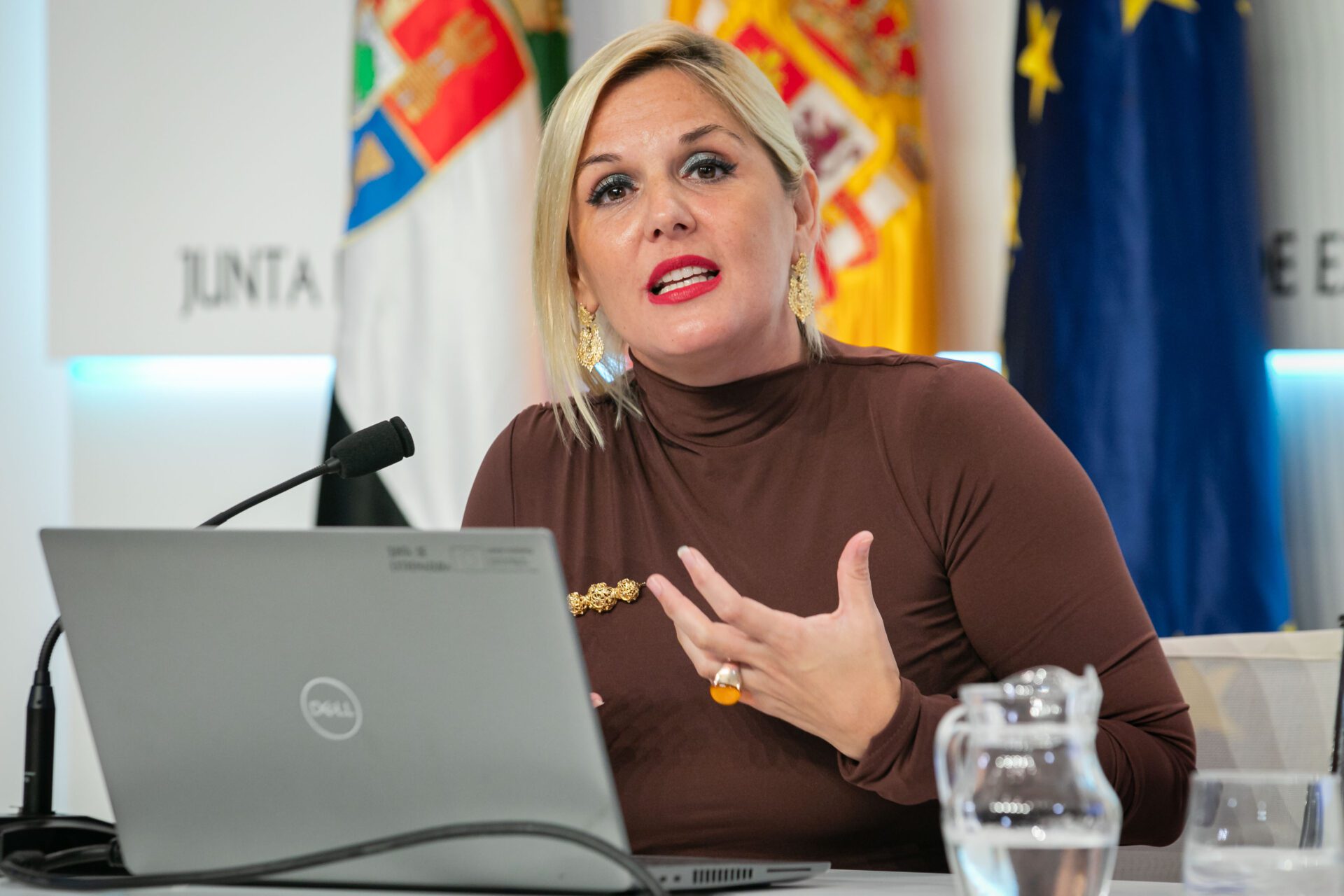 Extremadura aumenta el número de declarantes en 34.861 y la recaudación en IRPF en casi 44,5 millones más afianzando su política fiscal de bajada de impuestos