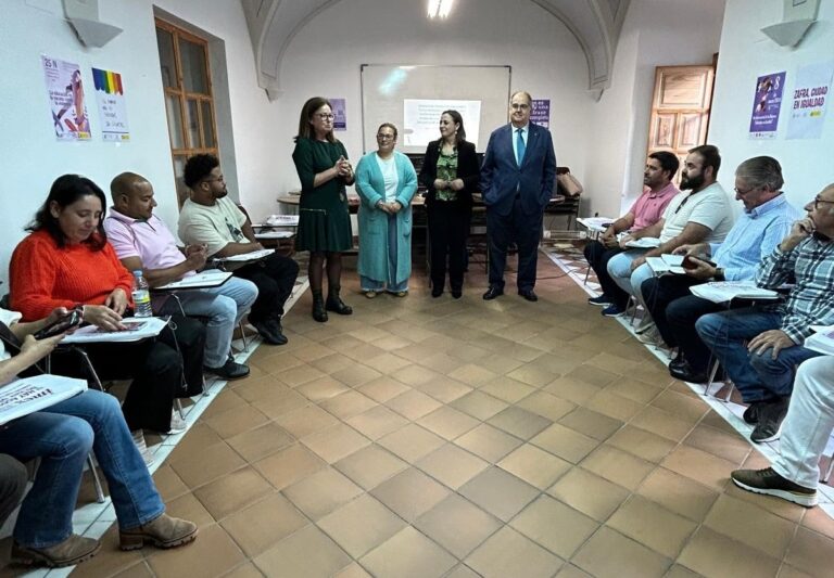 El IMEX forma a los taxistas de Extremadura que prestan el servicio de traslado a mujeres víctimas de violencia de género