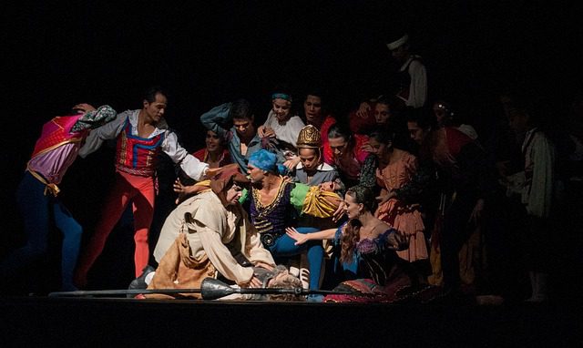 La Diputación de Badajoz apoya la cultura y las fiestas populares con una subvención de 775.000 euros a municipios y entidades locales menores