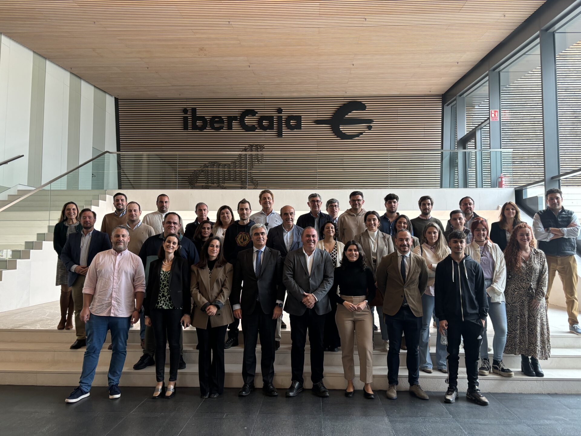 El Instituto de la Juventud de Extremadura reivindica las cooperativas juveniles como cauce para fomentar el emprendimiento joven