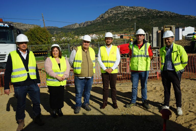 La nueva depuradora de Orellana la Sierra evitará el vertido de 25.000 metros cúbicos de agua sin tratar al embalse