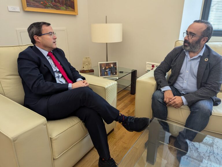 Las Diputaciones de Cáceres y Badajoz aportarán 200.000 euros para paliar los daños causados en Valencia