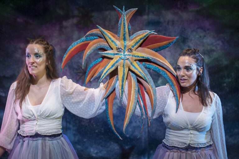 ‘Vega la estrella’, un espectáculo sobre los secretos del universo, llega el domingo a la Sala Trajano de Mérida