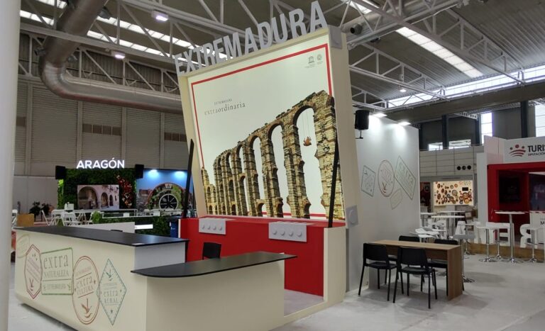 La Junta promociona Extremadura como destino de interior alternativo en la principal feria de turismo de Castilla y León