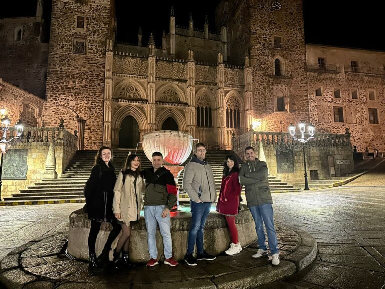 La Junta propicia que seis blogueros españoles especializados en viajes pongan su foco en los atractivos turísticos de Extremadura