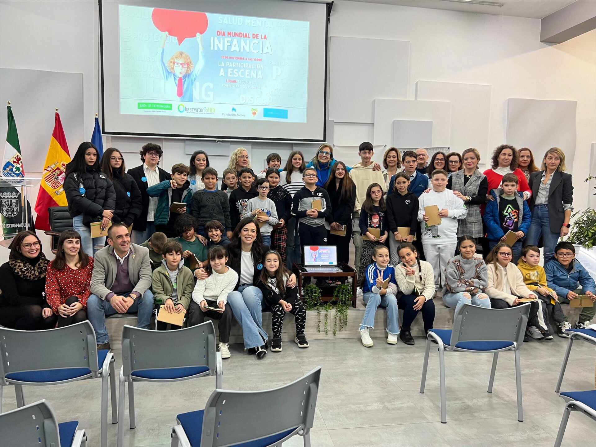 Sara Gª Espada defiende el derecho de niños y adolescentes a la salud, educación y la protección