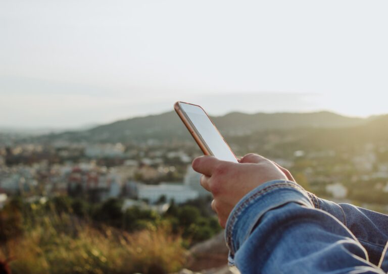 La Junta convoca las ayudas de hasta 80.000 euros para impulsar la digitalización de ‘Pueblos Inteligentes’