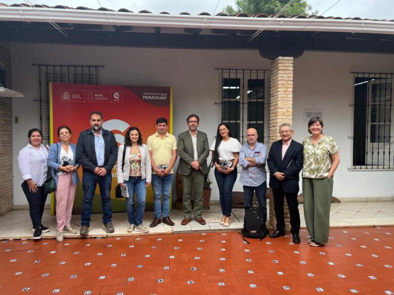 Una delegación del Área de Políticas Sociales de la Diputación visita Paraguay y Bolivia