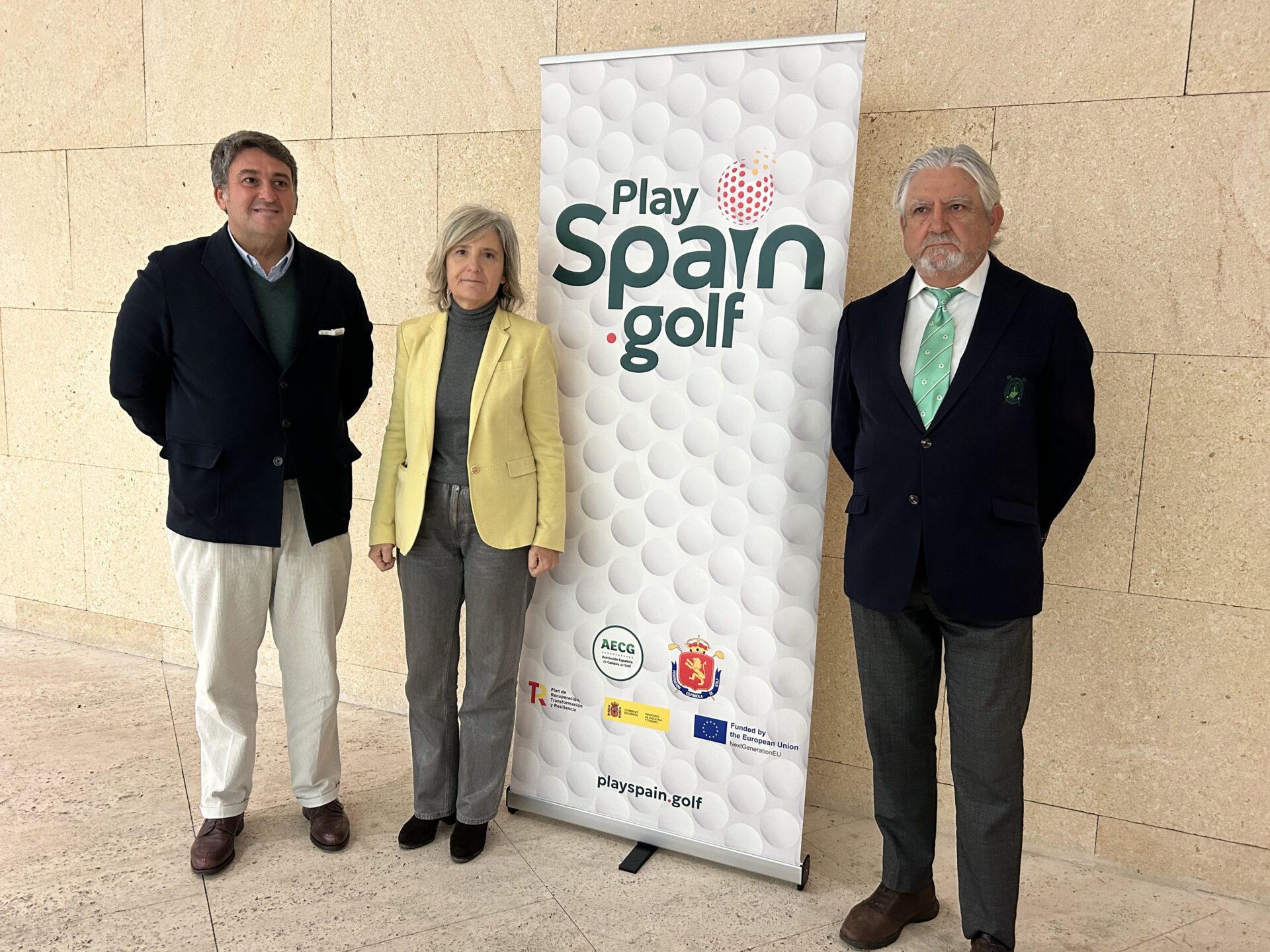 La Junta respalda la iniciativa PlaySpain.Golf para diversificar y mejorar la oferta turística de Extremadura