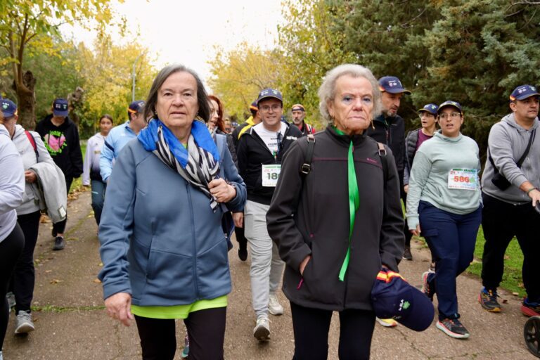 Miguel Ángel Gallardo participa en la marcha solidaria a beneficio de los enfermos de ELA celebrada en Talavera la Real