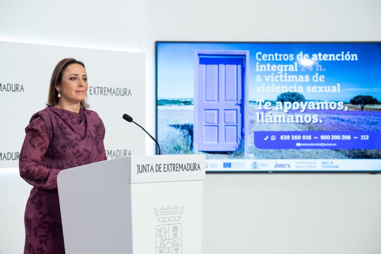 La Junta presenta el protocolo de activación de los centros de crisis para atender a las víctimas de la violencia sexual