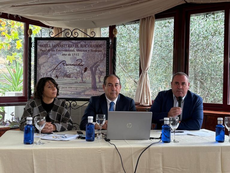 La Junta alaba el papel de los equipos técnicos de las cooperativas y los considera uno de sus principales activos