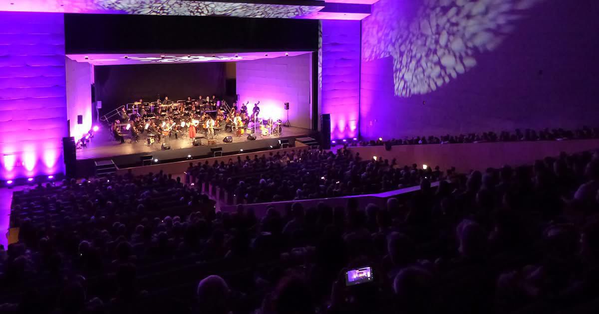 La Junta refuerza su apuesta por la Fundación Orquesta de Extremadura con un incremento presupuestario del 8 % en 2025