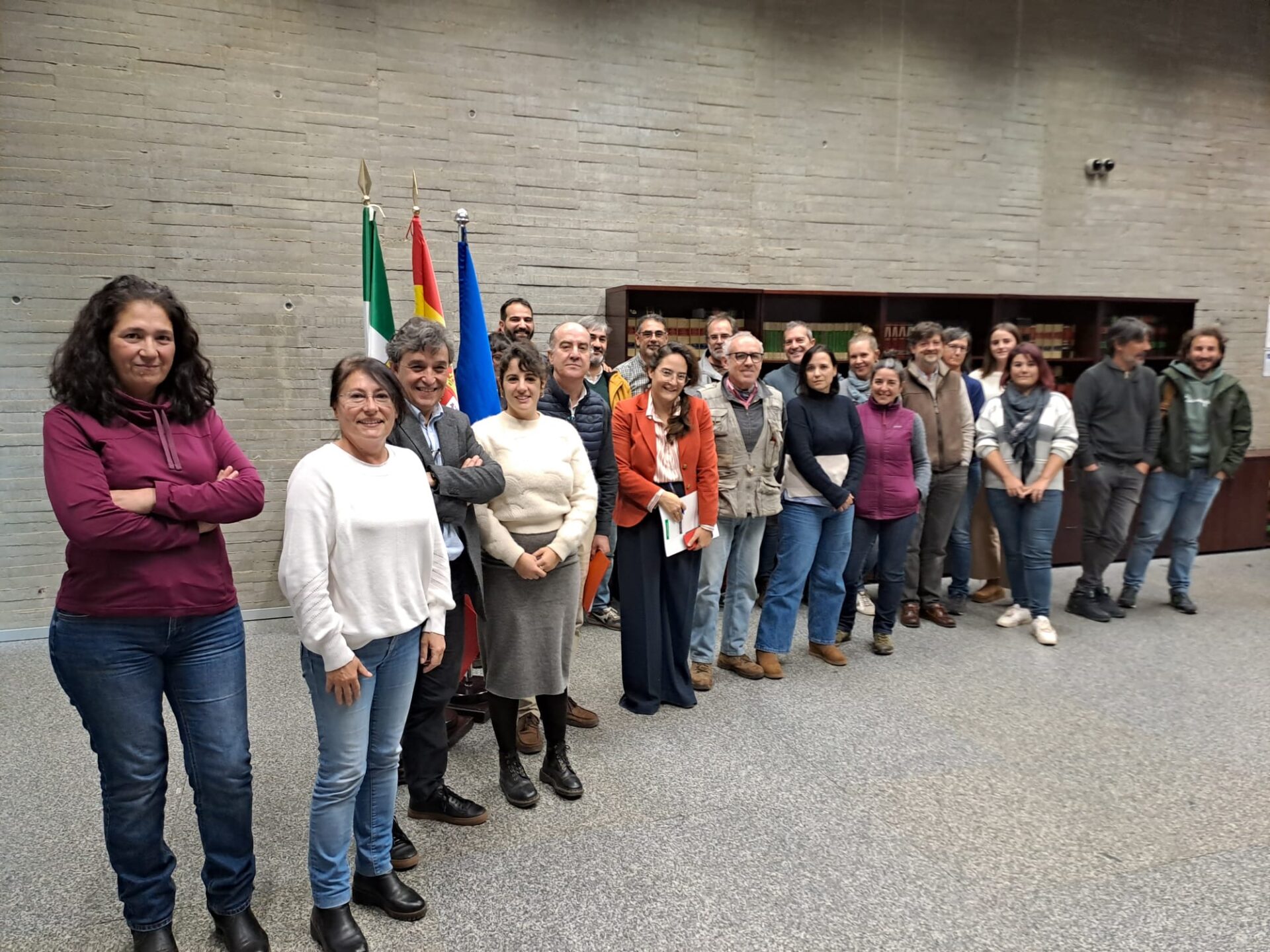 La Junta reúne a las empresas de arqueología extremeñas para informar de los beneficios en los cambios normativos recientes