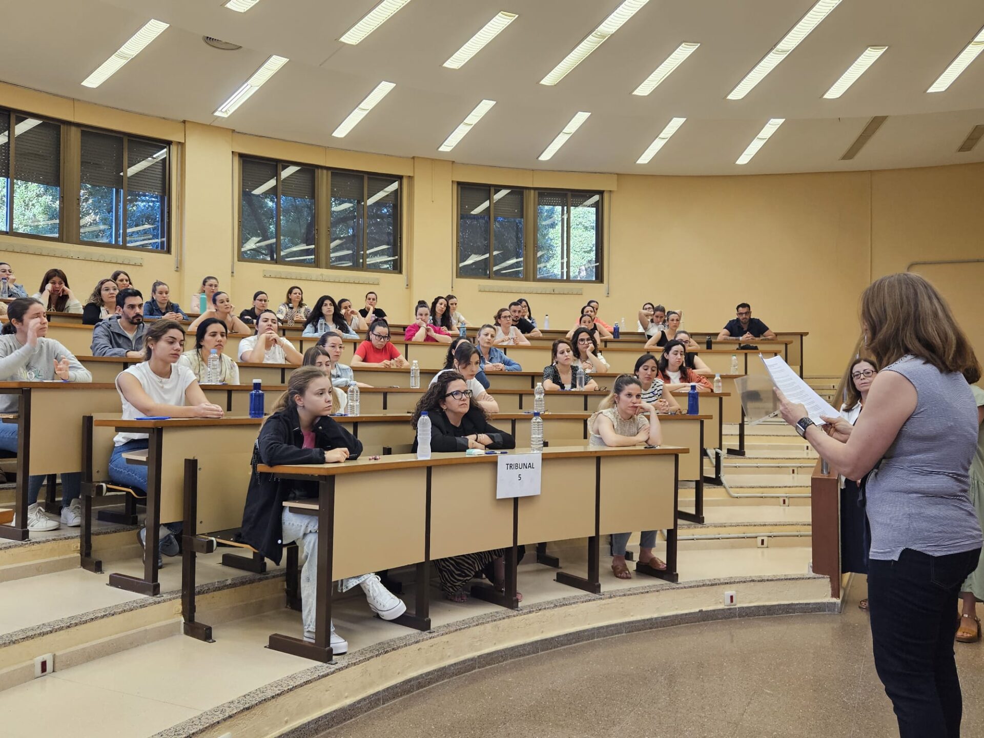 Un total de 816 docentes se convertirán en funcionarios de carrera el 31 de diciembre