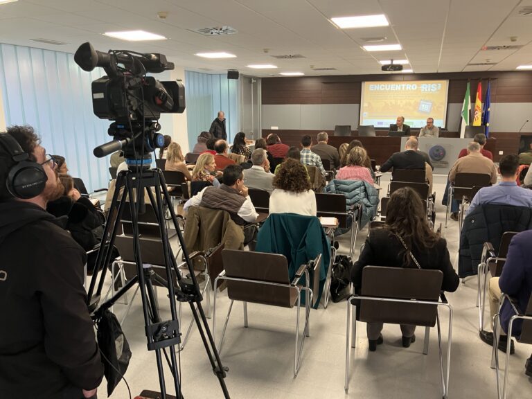 La Junta de Extremadura da los primeros pasos para consensuar el próximo Plan Regional de Investigación