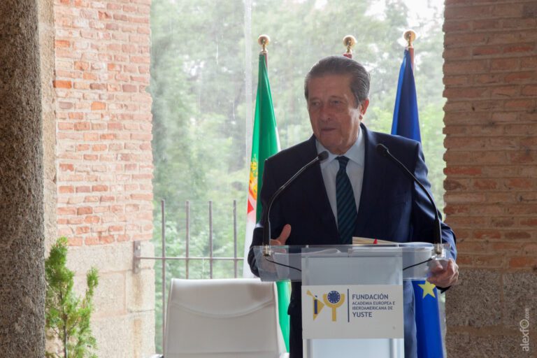 La Junta de Extremadura y la Fundación Yuste lamentan el fallecimiento de Federico Mayor Zaragoza