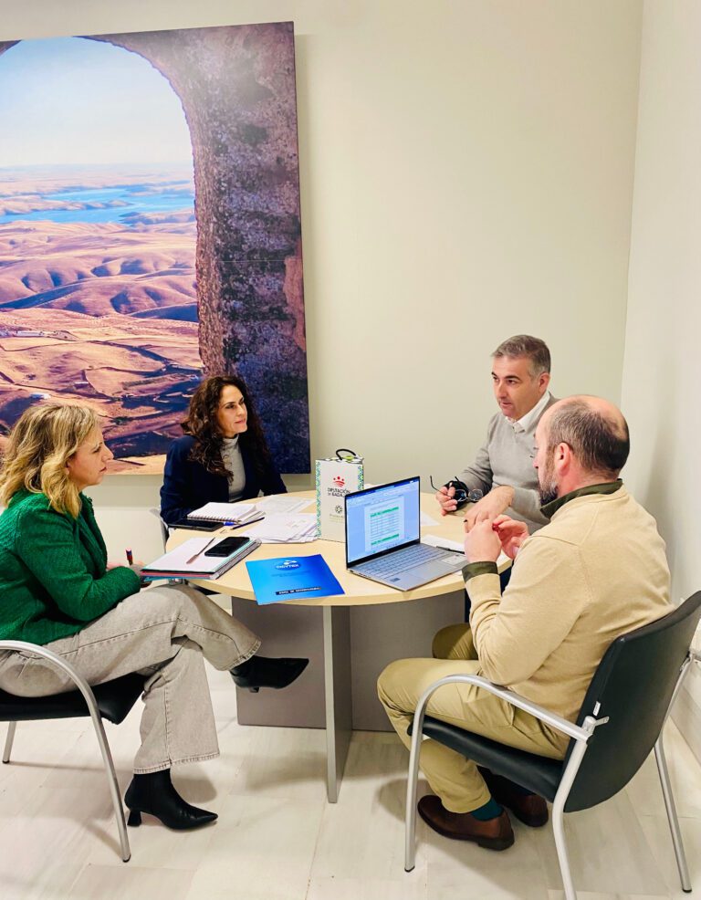 Diputación, CTAEX y CICYTEX se reúnen para ultimar detalles del acto de entrega de premios de la VIII Edición de la Cata-Concurso de Aceites de Oliva Virgen Extra 2024-2025