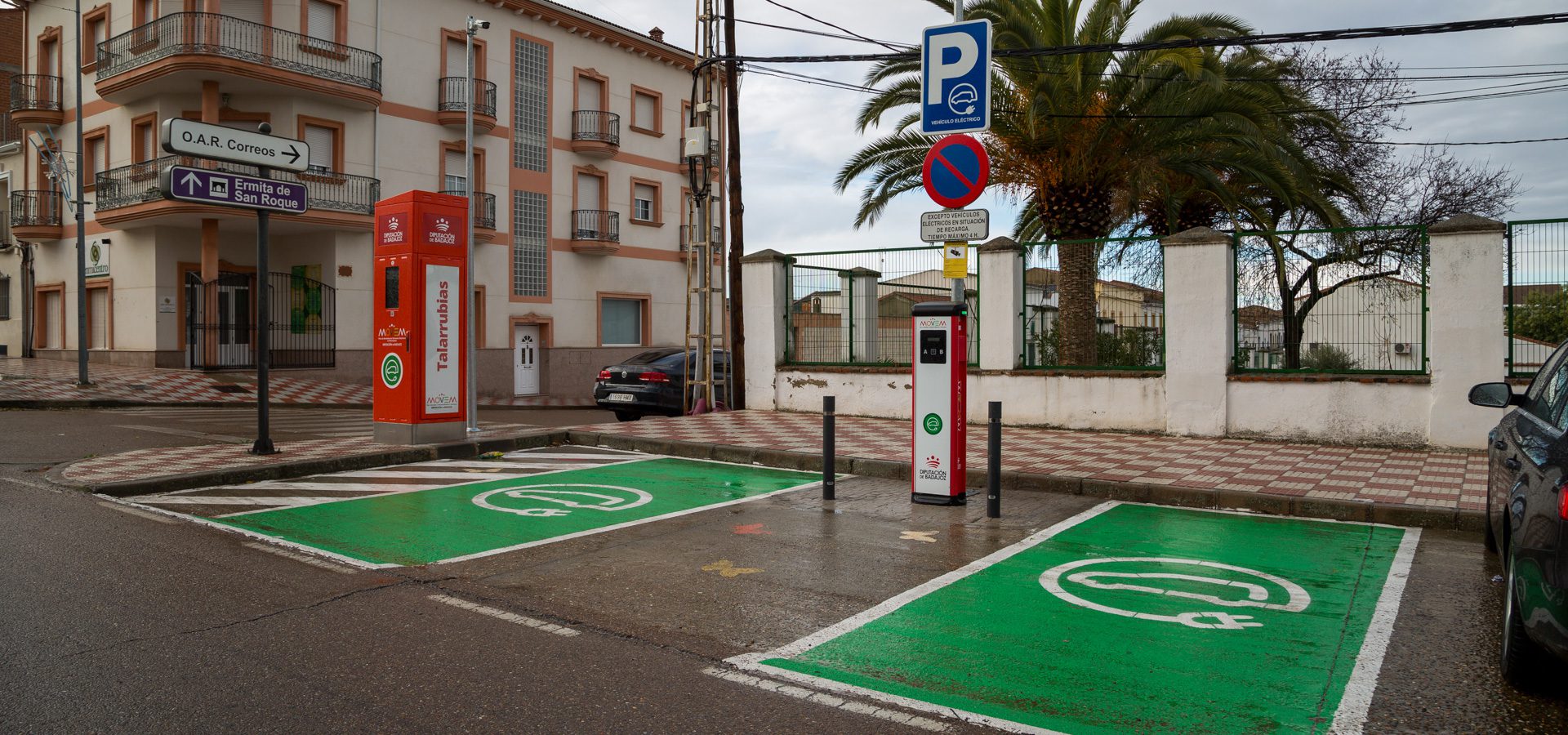 La Diputación de Badajoz establece precios públicos para el uso de la red de puntos de recarga para vehículos eléctricos a partir del 1 de enero