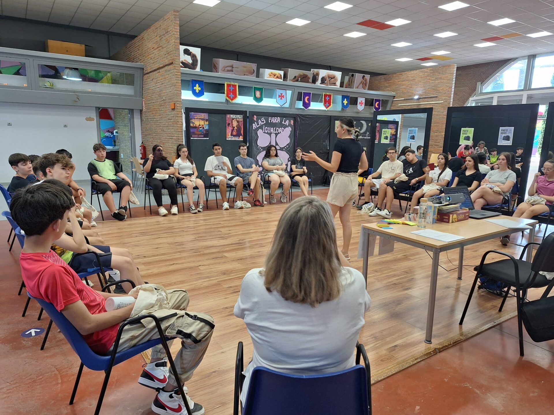 Más de 61.000 jóvenes participaron en 2024 en las cerca de 500 actividades del IJEX en los espacios para la creación y factorías