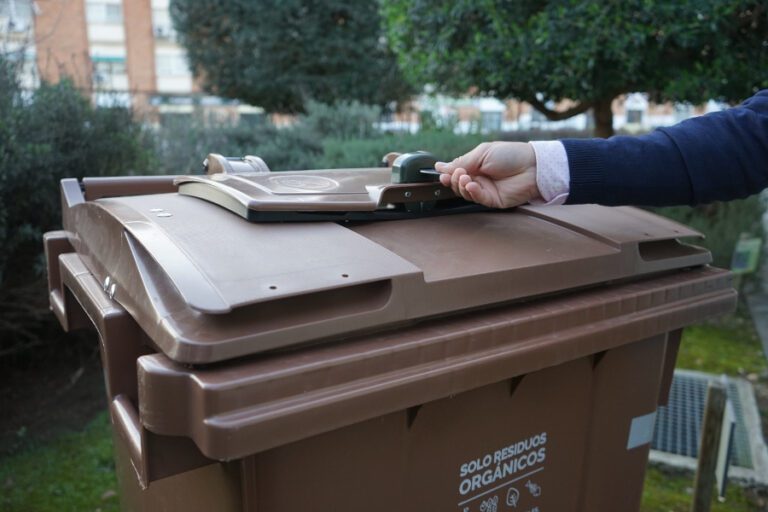 Ya se pueden usar los contenedores marrones de Zafra, Montijo, Villafranca de los Barros, Los Santos de Maimona y Puebla de la Calzada